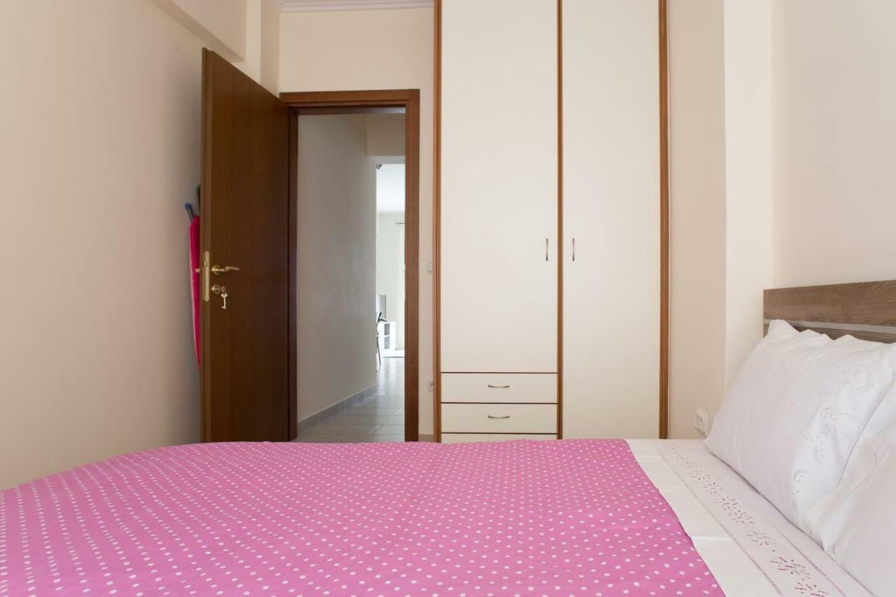 Melina'S Apartment By The Tube Atenas Exterior foto