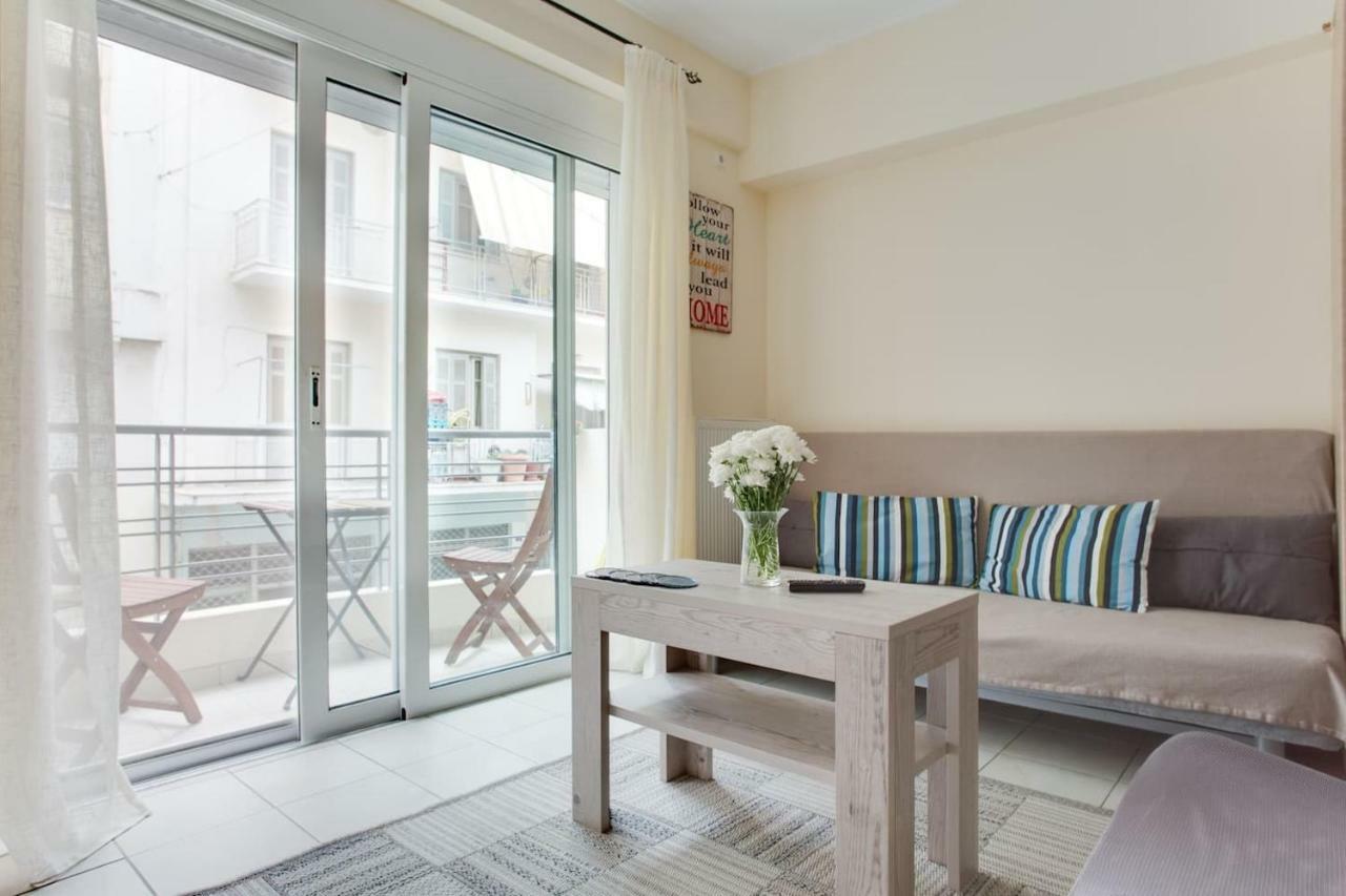 Melina'S Apartment By The Tube Atenas Exterior foto