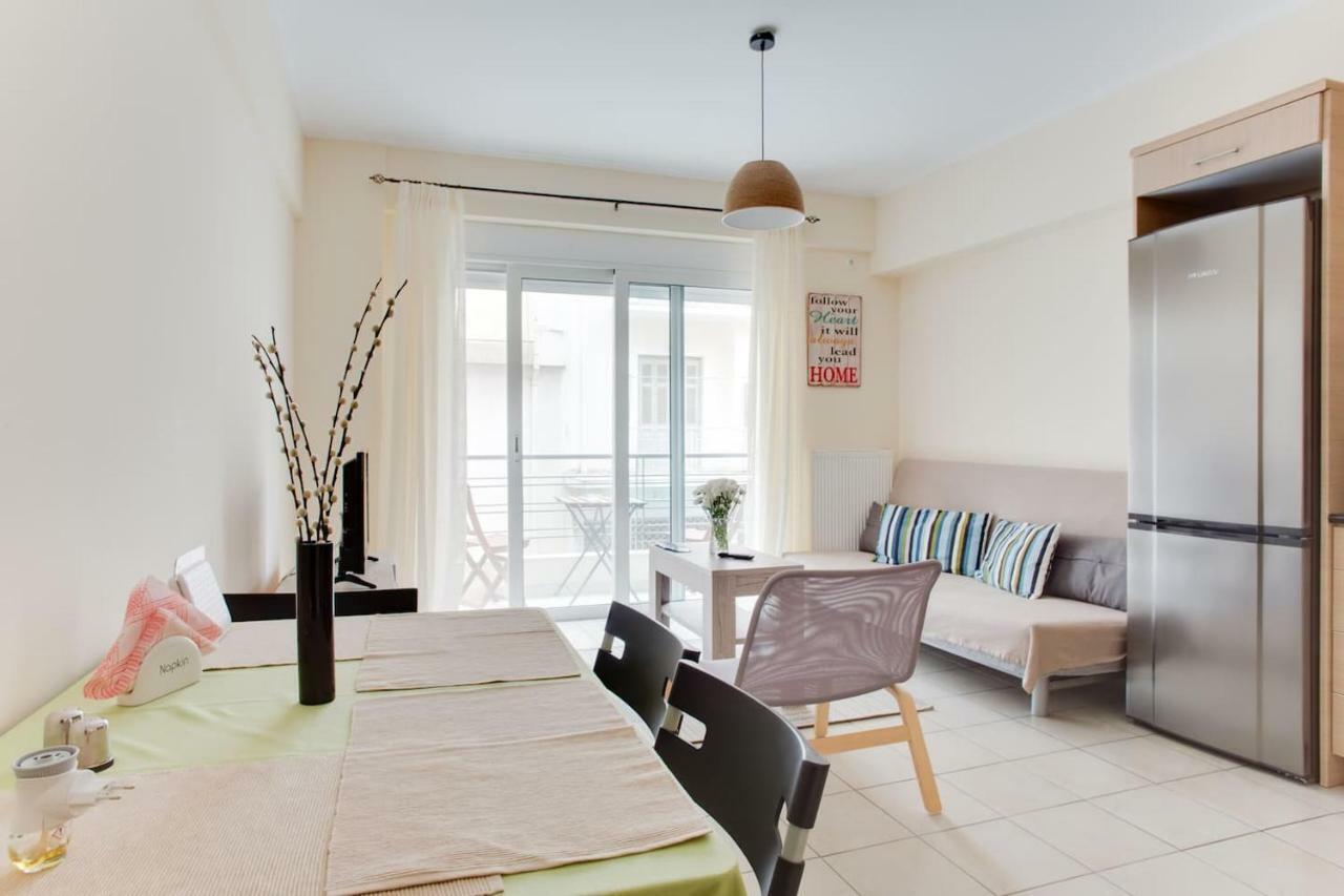 Melina'S Apartment By The Tube Atenas Exterior foto